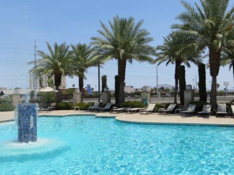 Ramada Las Vegas Exterior photo