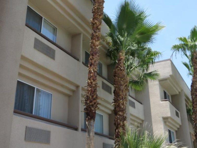 Ramada Las Vegas Exterior photo